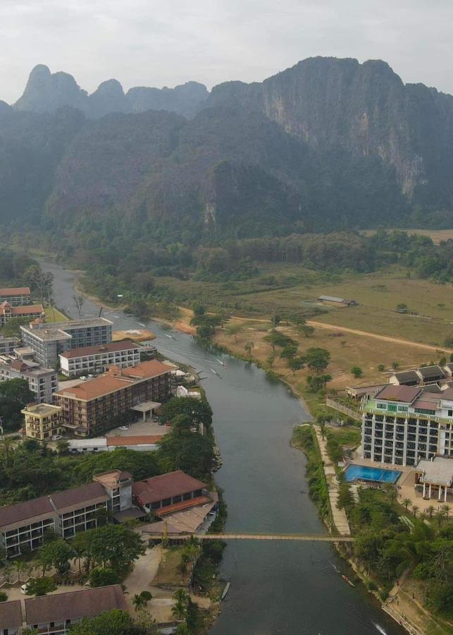 Downtown Vang Vieng Hotel Exterior photo