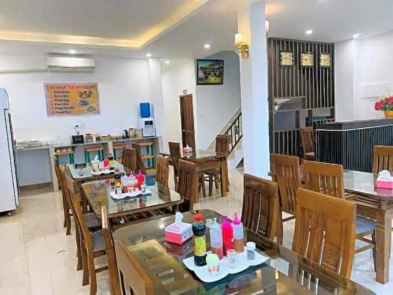 Downtown Vang Vieng Hotel Exterior photo